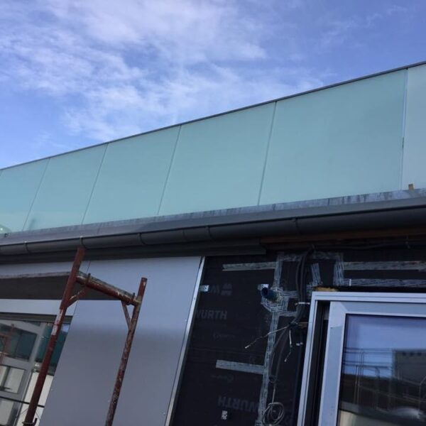 Glasgeländer – Bodenprofile